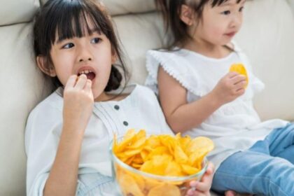 Quickly Know How Packed Chips are Harming Your Child's Health