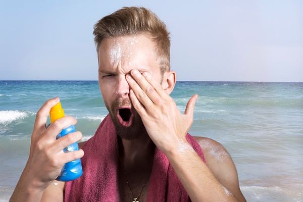 30 Days of Wearing Sunscreen: Why Sun Protection Matters Even in Winter