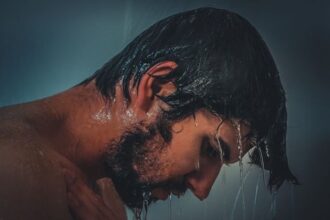 What Happens If You Try a 30-Day Cold Shower Challenge?