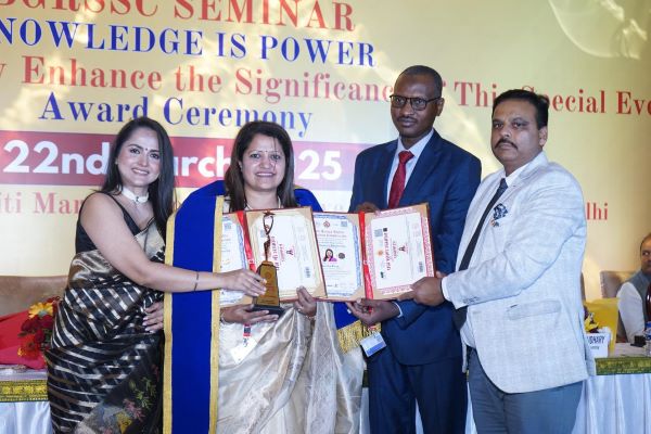 Dr-Kavita-Sony-HealthViews-Magazine-Top-Trusted-Doctors-India
